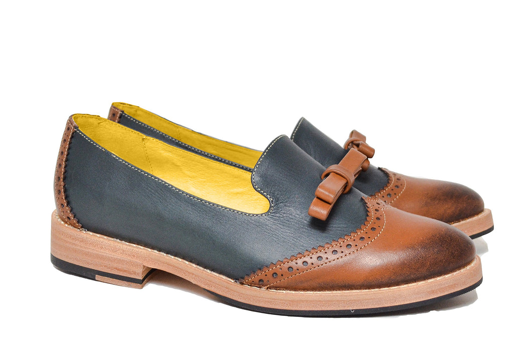 Gina Bun Brown & Blue - Preventa -